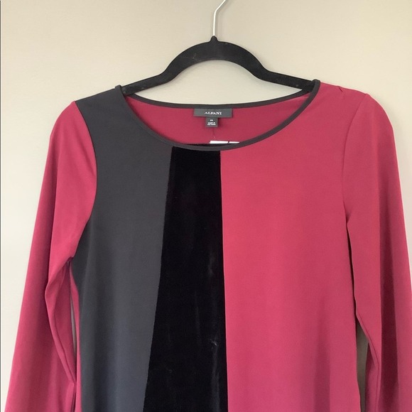 Alfani Petite Asymmetrical-Hem Colorblocked Top - Picture 3 of 6